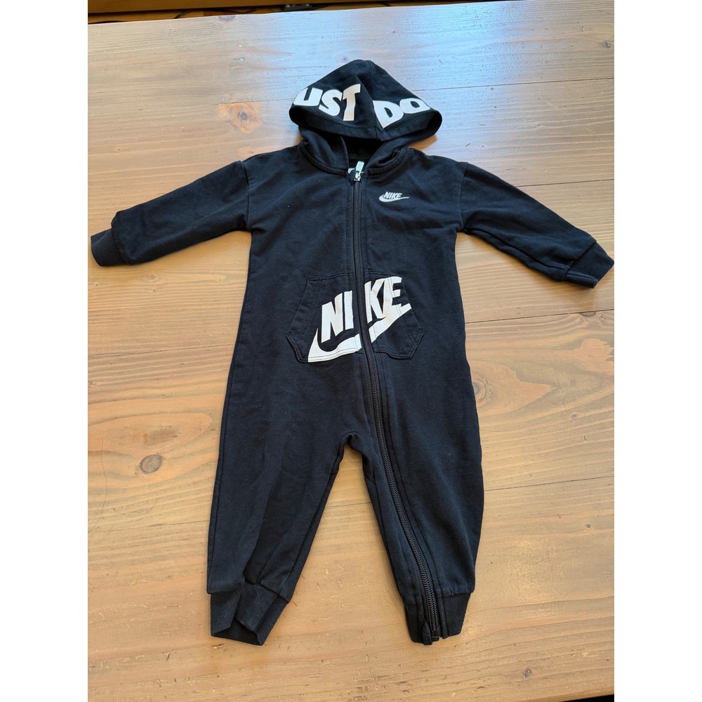 K11 Nike Baby Boys Black Just Do It Hooded Coverall Romper 9M sleeper outfit